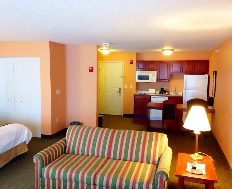 Grandstay Hotel & Suites Downtown Sheboygan Exterior foto